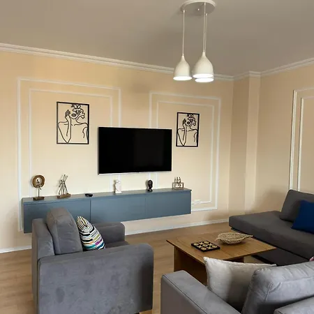 Apartman Dennys Near Lion Park Tirana